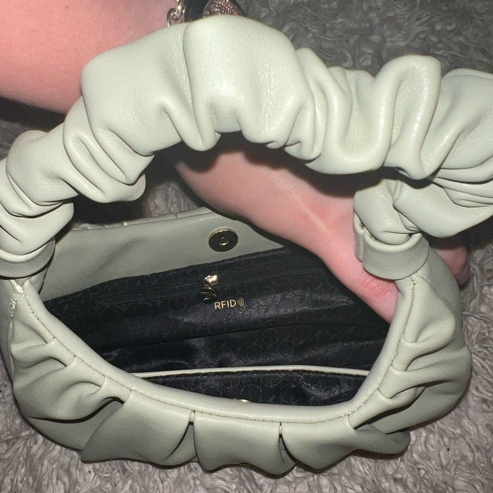 Blair Bag - Picture 3 of 6